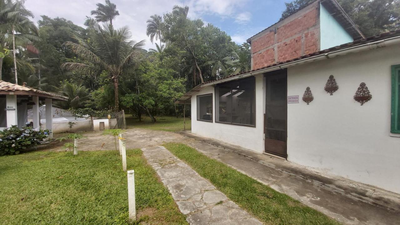 Chalé no Jardim ar condicionado Pereque Açú Ubatuba Esterno foto